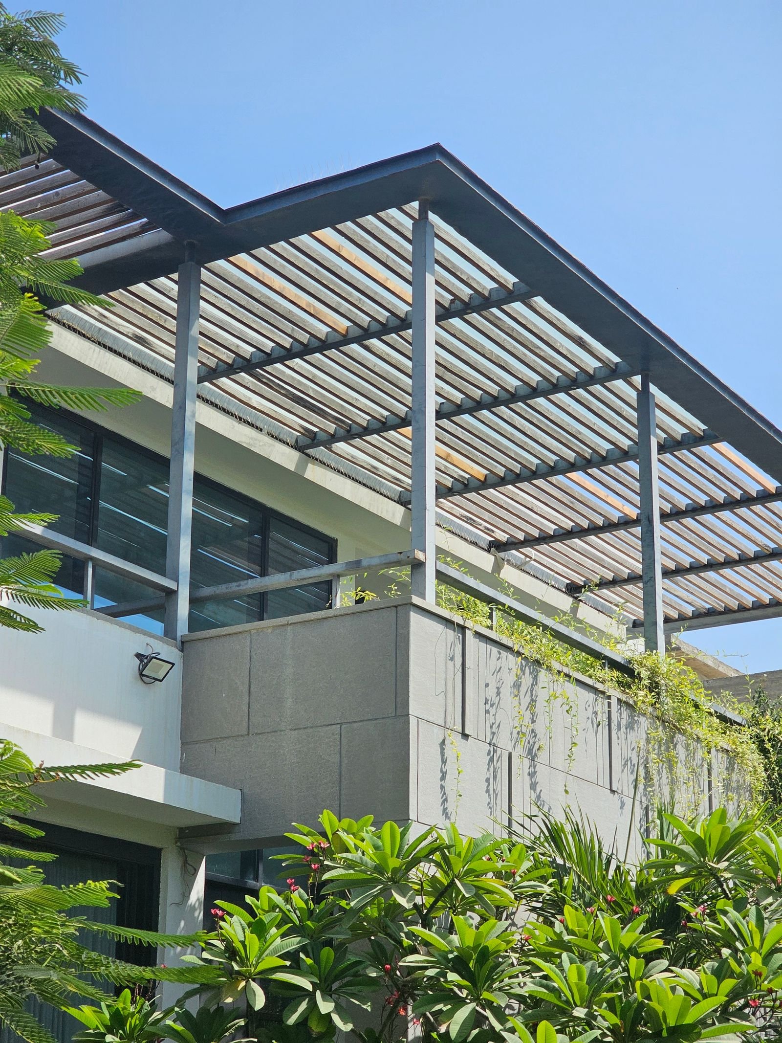 Çelik Pergola İmalatı