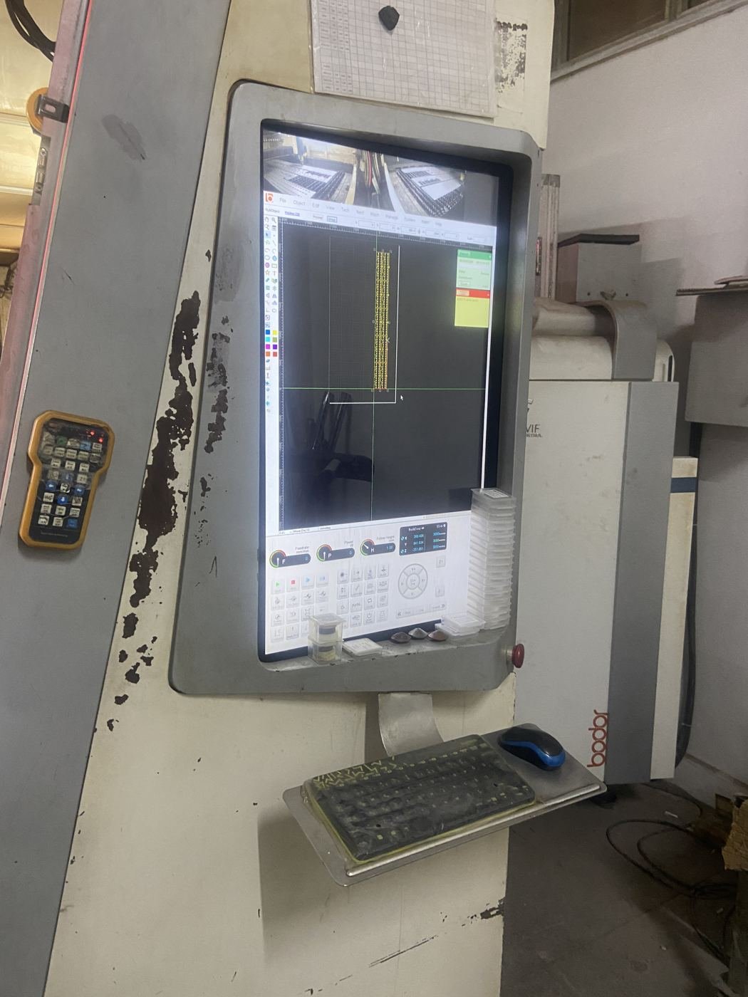 Lazer kesim makinesi CNC kontrol paneli
